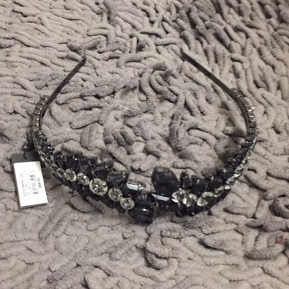 NWT BCBG Crystal Headband (missing one crystal)